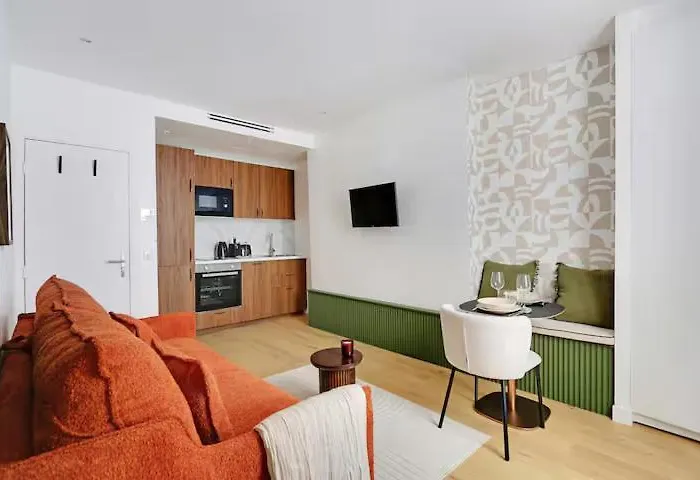 Ramey Apartment *